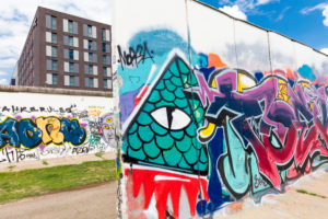 East Side Gallery, Wandmalerei, Graffiti ehemalige Berliner Mauer, Friedrichshain, Berlin, Deutschland East Side Gallery, Wandmalerei, Graffiti ehemalige Berliner Mauer, Friedrichshain, Berlin, Deutschland